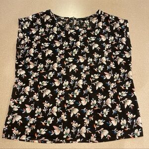 Noir woman's Floral Black Women's Top xl
